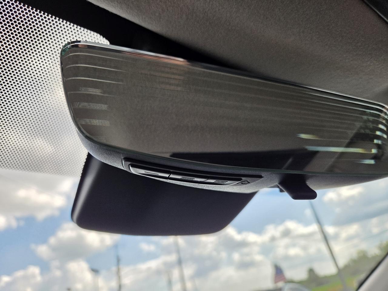 Toyota Corolla LE CVT (Natl) 2025