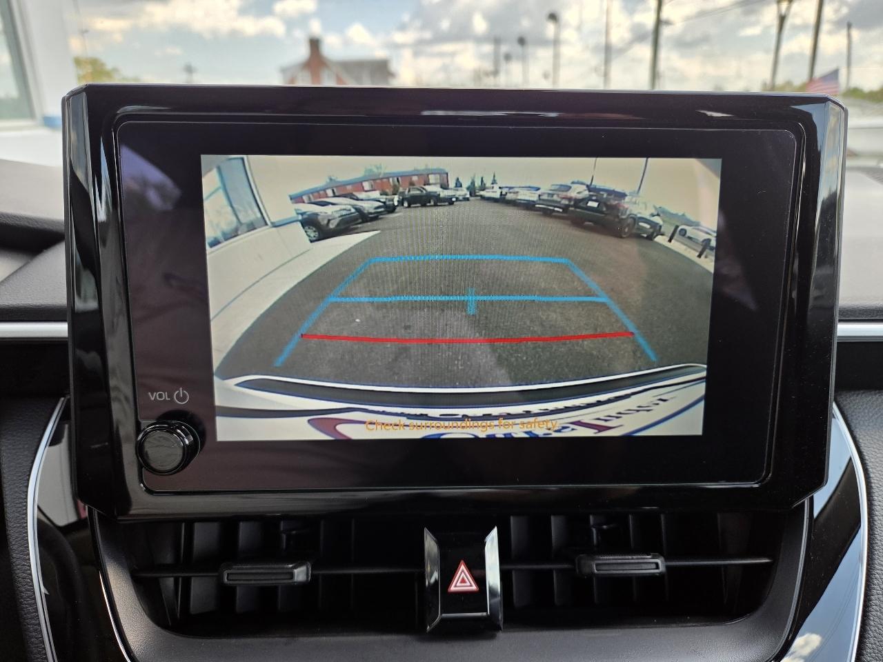 Toyota Corolla LE CVT (Natl) 2025