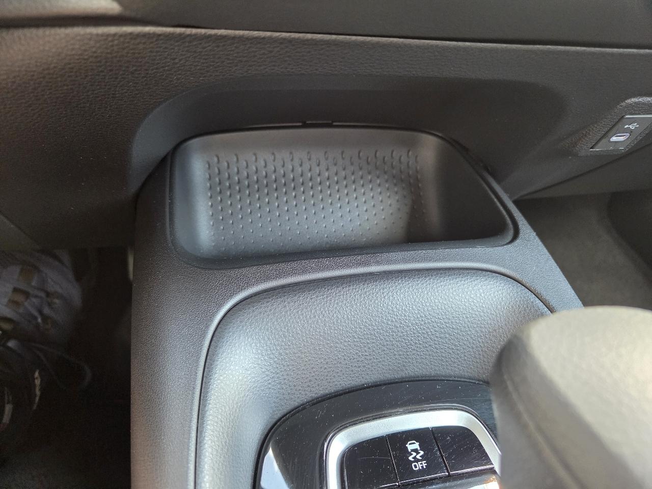 Toyota Corolla LE CVT (Natl) 2025