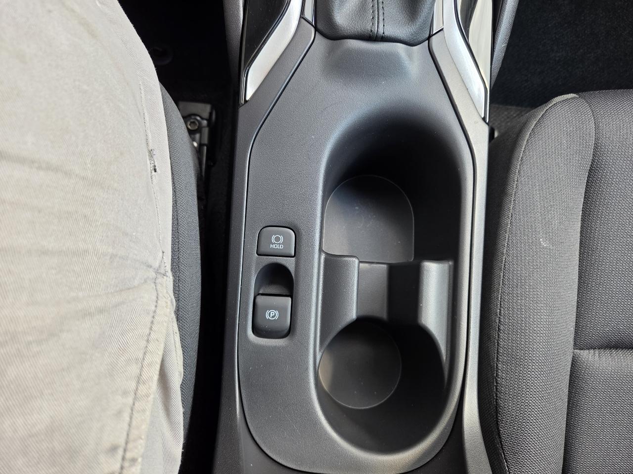 Toyota Corolla LE CVT (Natl) 2025