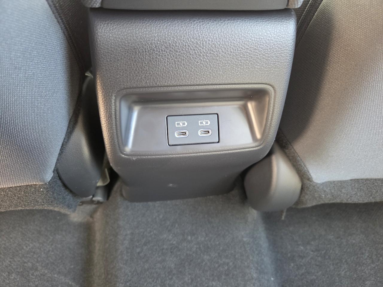 Toyota Corolla LE CVT (Natl) 2025