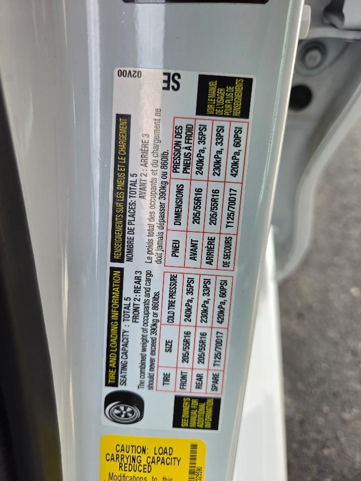 Toyota Corolla LE CVT (Natl) 2025