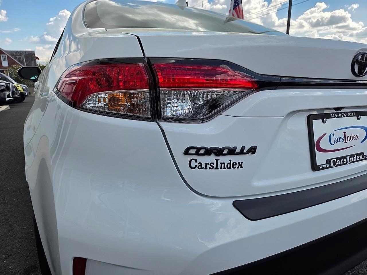 Toyota Corolla LE CVT (Natl) 2025