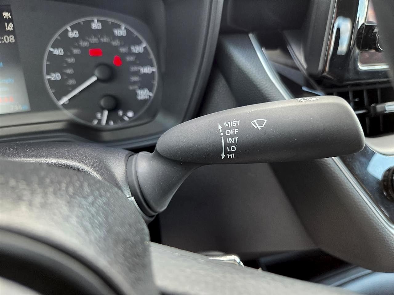 Toyota Corolla LE CVT (Natl) 2025