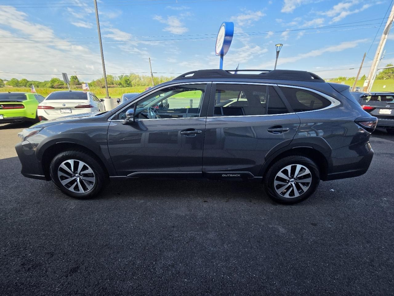Subaru Outback Premium AWD 2024