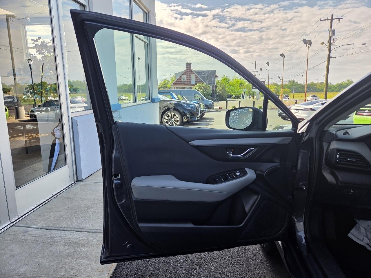 Subaru Outback Premium AWD 2024