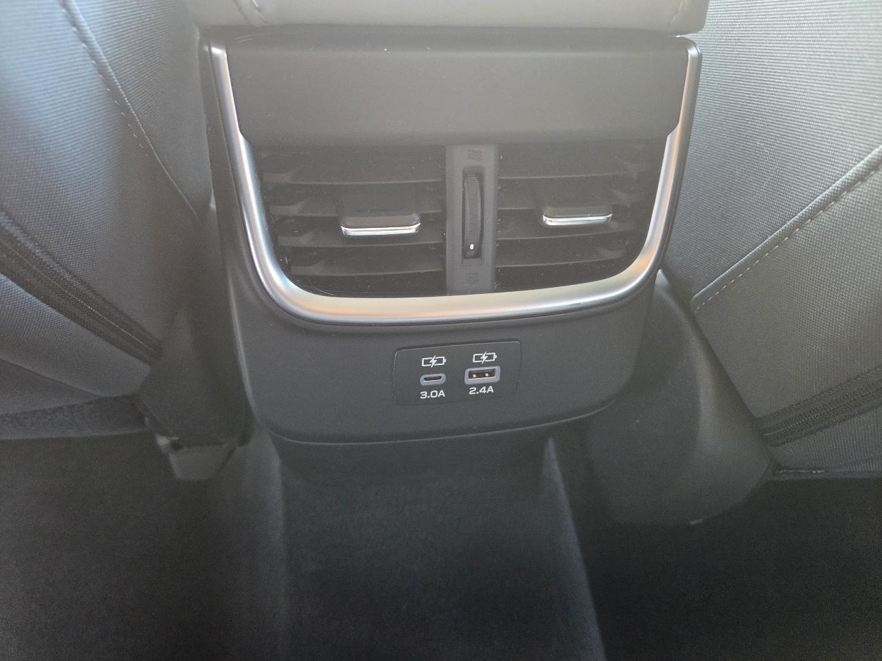 Subaru Outback Premium AWD 2024