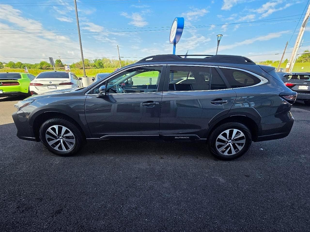 Subaru Outback Premium AWD 2024