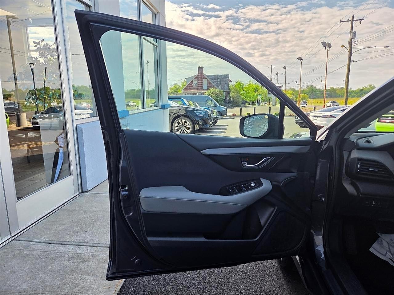 Subaru Outback Premium AWD 2024