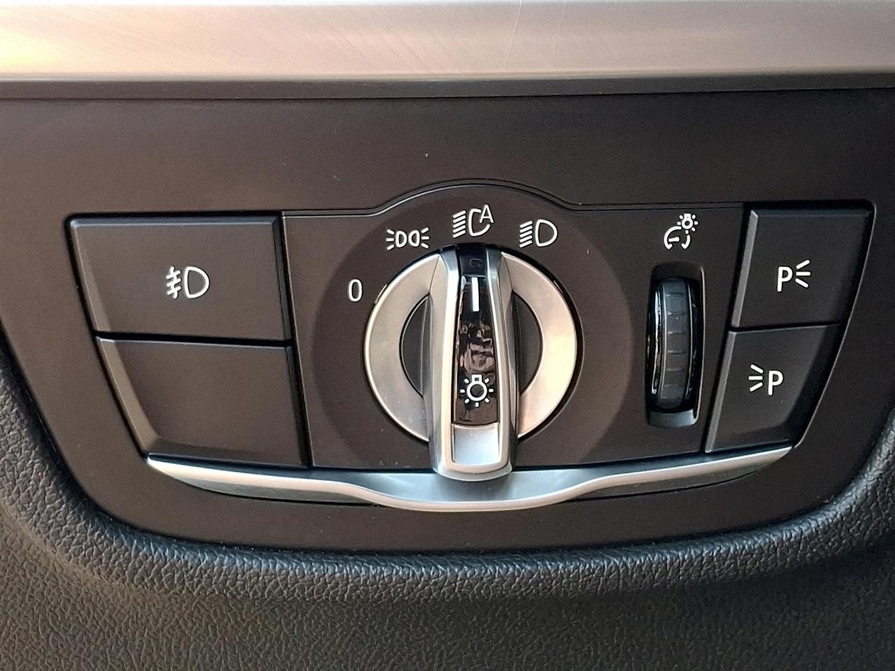BMW X3 sDrive30i Sports Activity Vehicle 2019