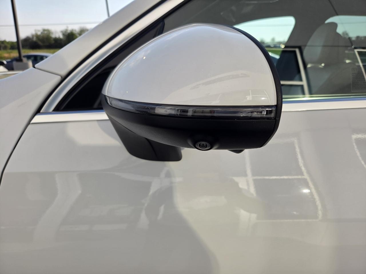 Mercedes-Benz GLC GLC 300 4MATIC SUV 2023