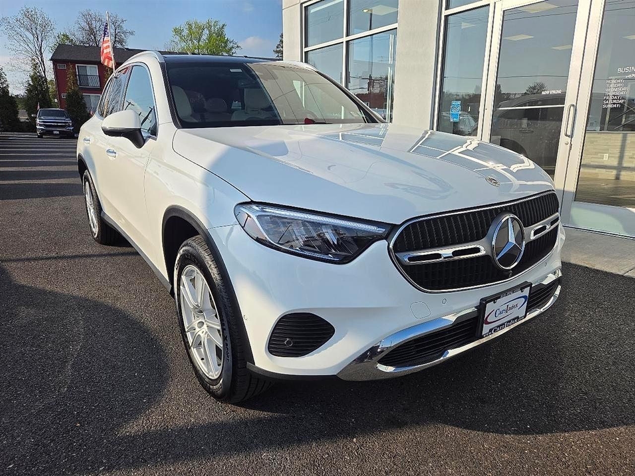 Mercedes-Benz GLC GLC 300 4MATIC SUV 2023