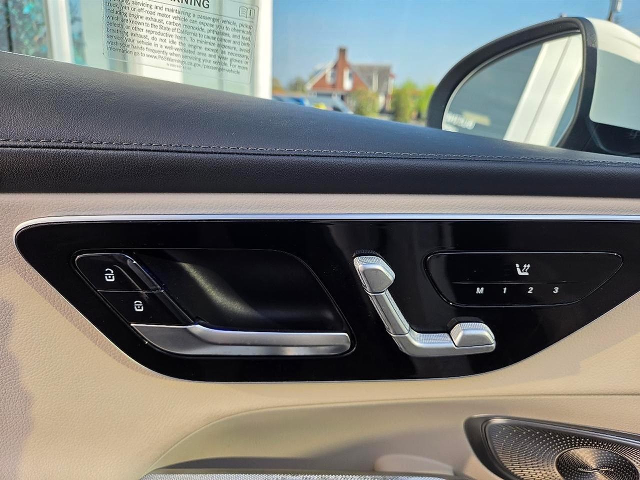 Mercedes-Benz GLC GLC 300 4MATIC SUV 2023