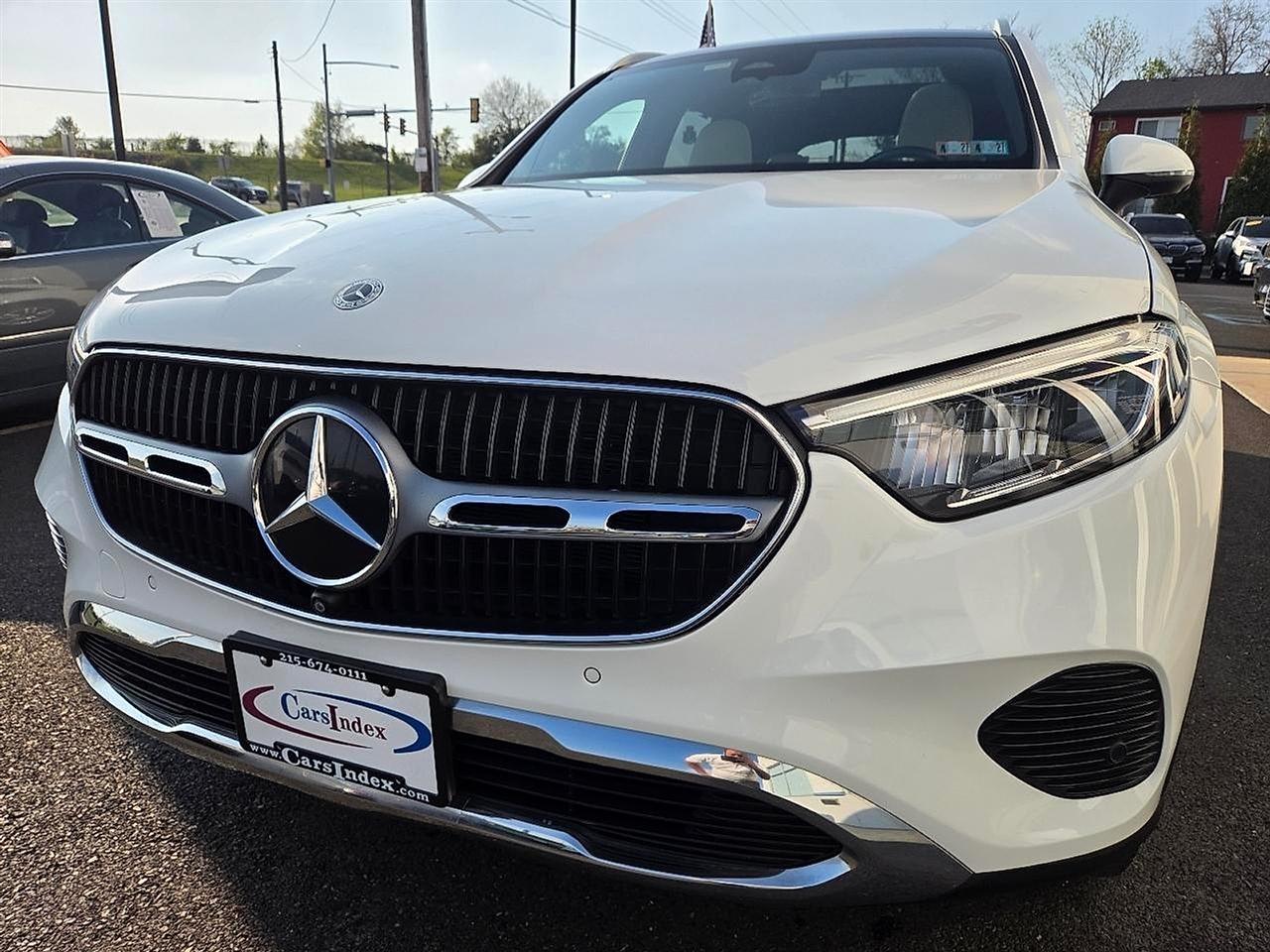Mercedes-Benz GLC GLC 300 4MATIC SUV 2023