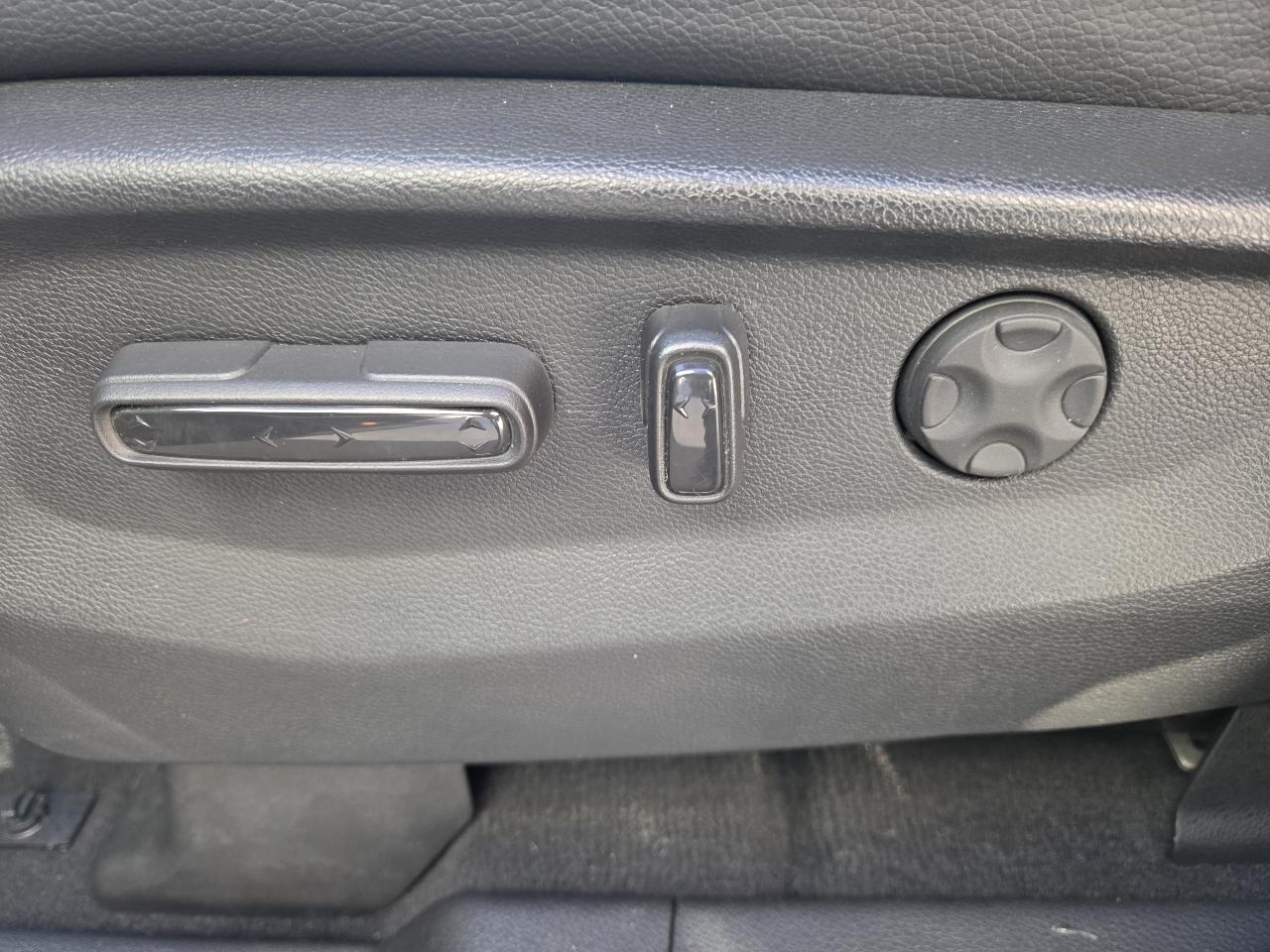 Honda Odyssey Touring Auto 2023