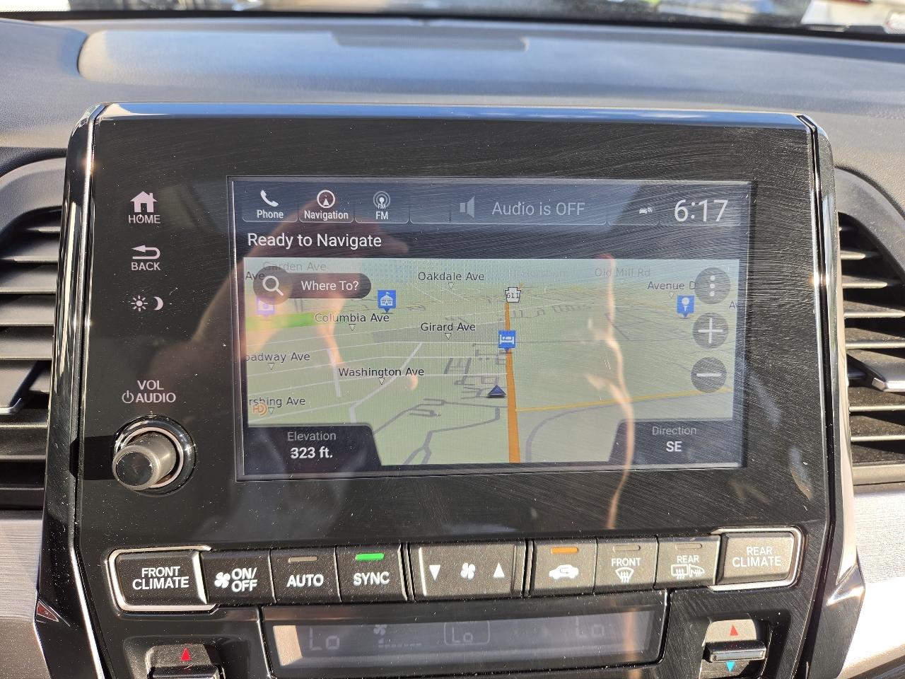 Honda Odyssey Touring Auto 2023