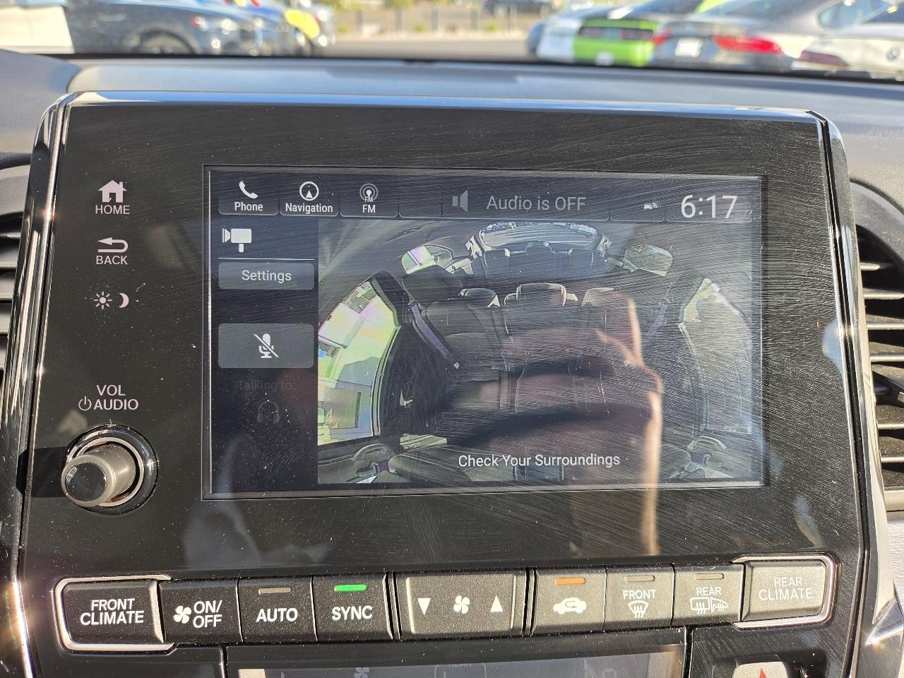 Honda Odyssey Touring Auto 2023