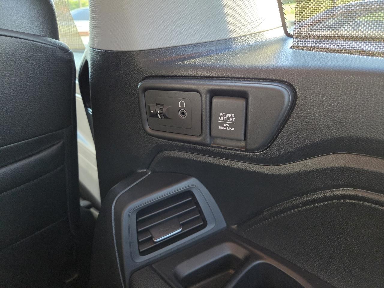 Honda Odyssey Touring Auto 2023