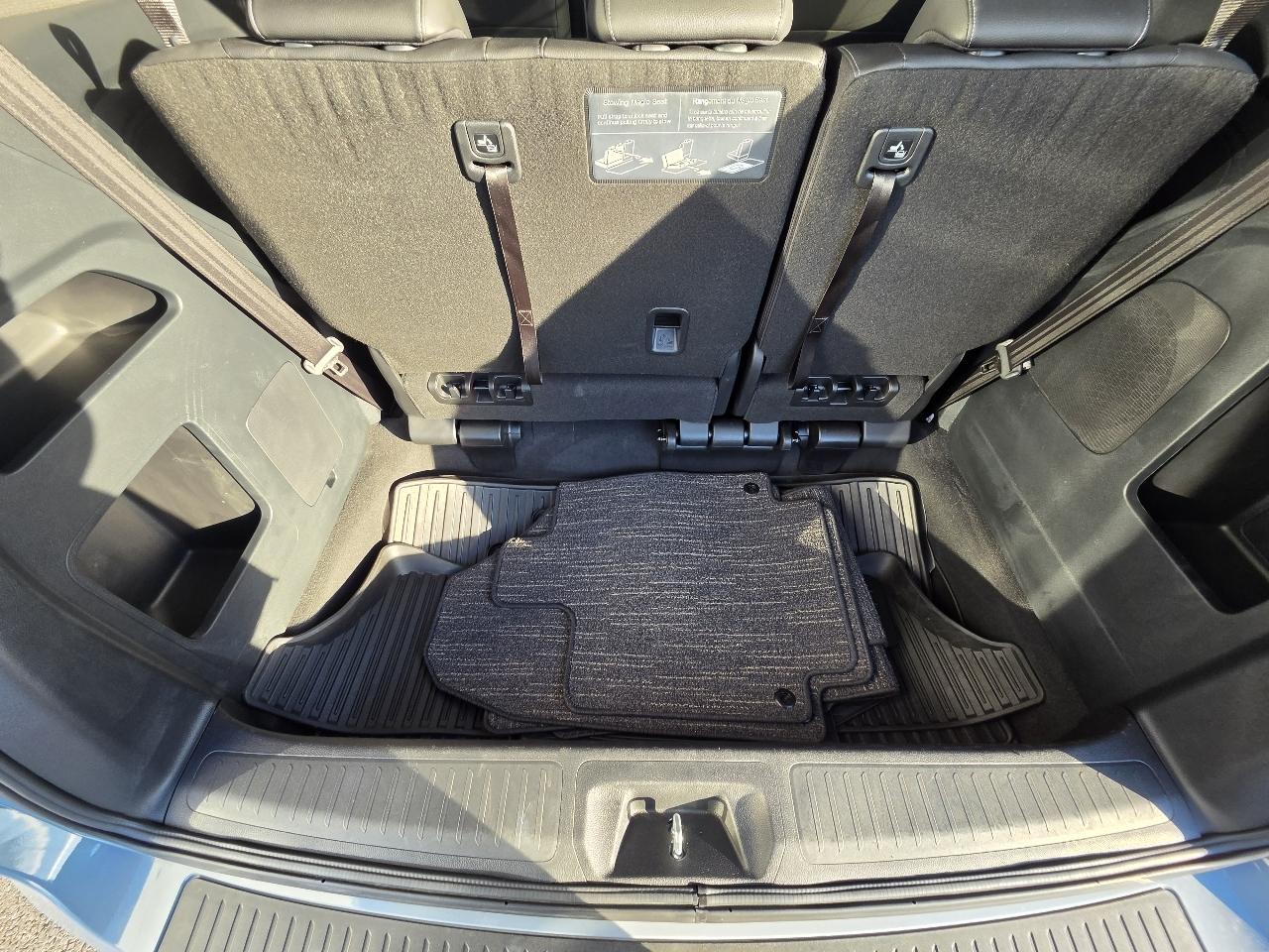 Honda Odyssey Touring Auto 2023