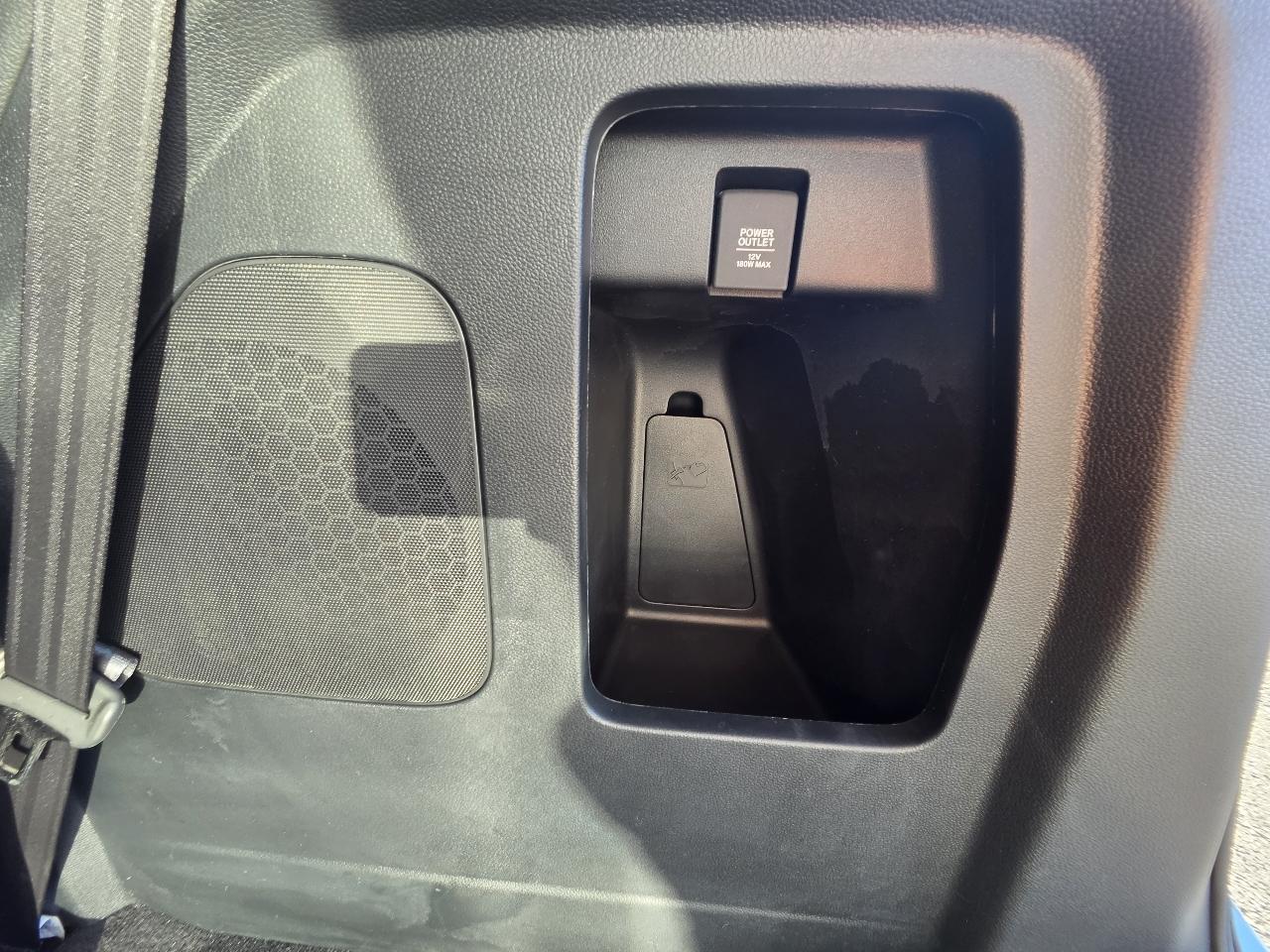Honda Odyssey Touring Auto 2023