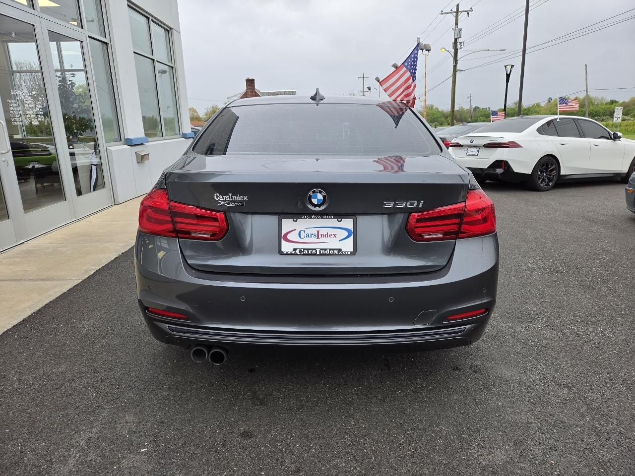 BMW 3 Series  2017