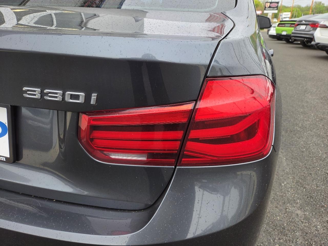 BMW 3 Series  2017