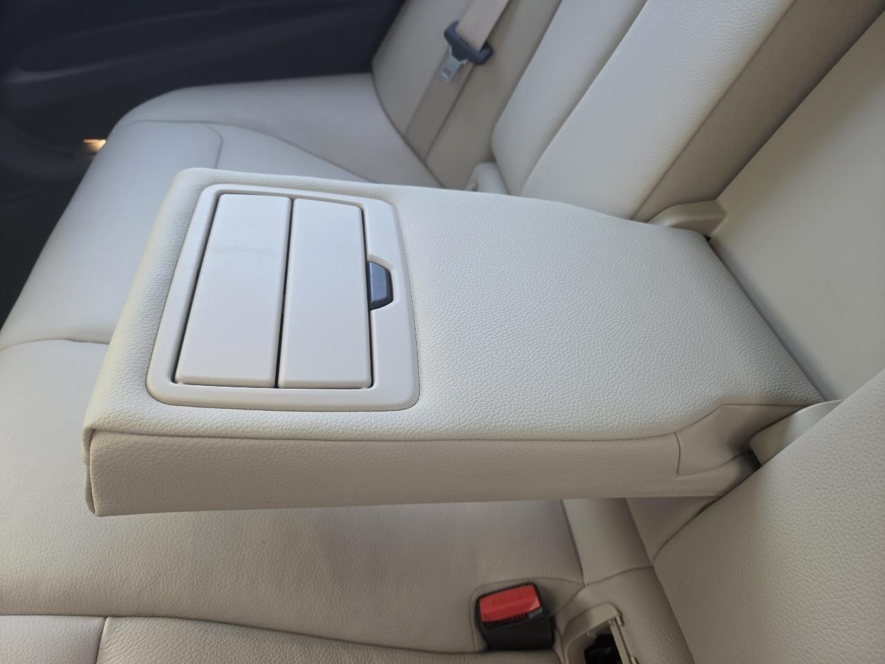 BMW 3 Series  2017