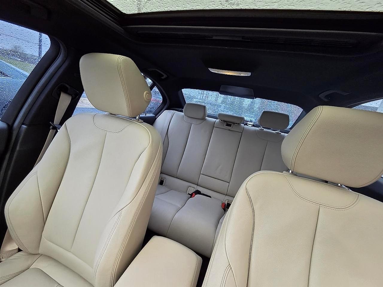 BMW 3 Series  2017