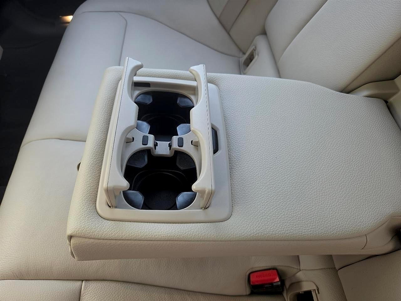 BMW 3 Series  2017
