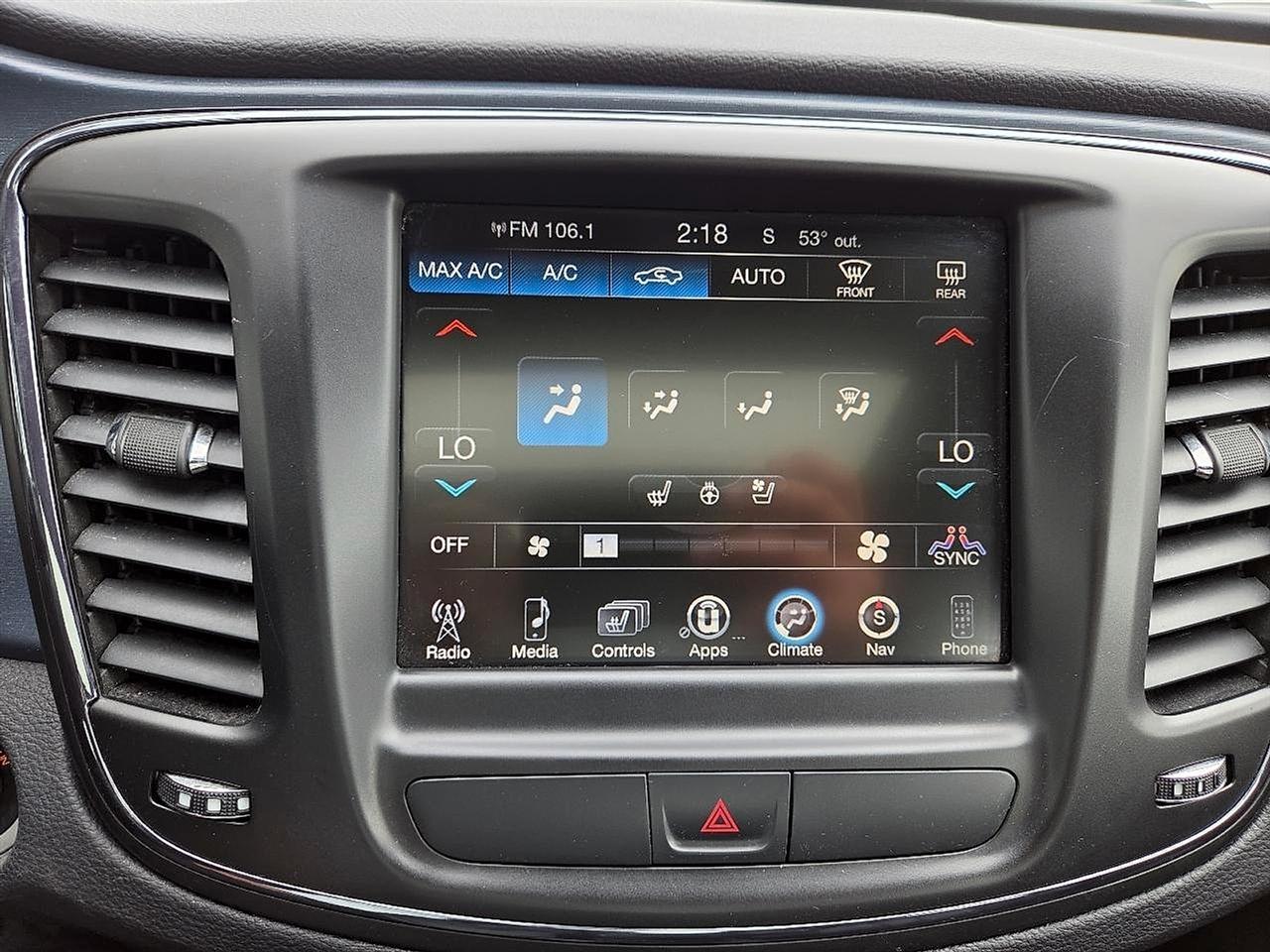 Chrysler 200 S AWD 2015