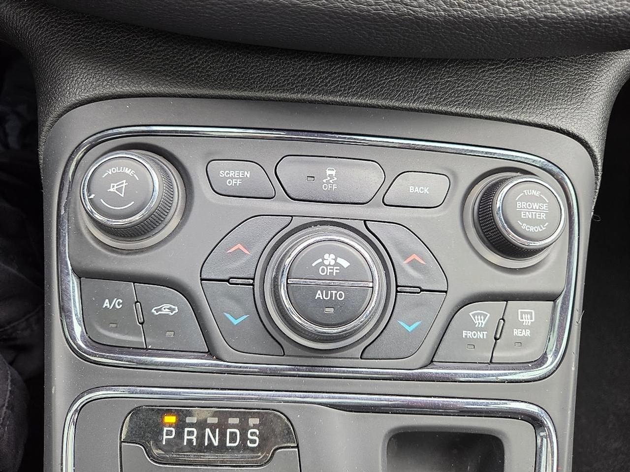 Chrysler 200 S AWD 2015