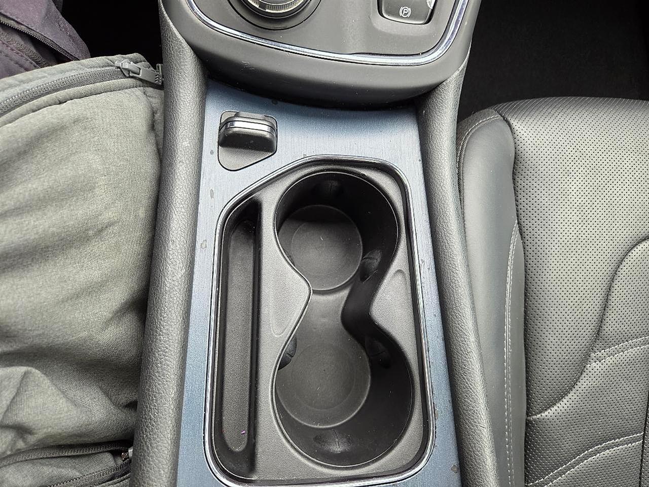 Chrysler 200 S AWD 2015