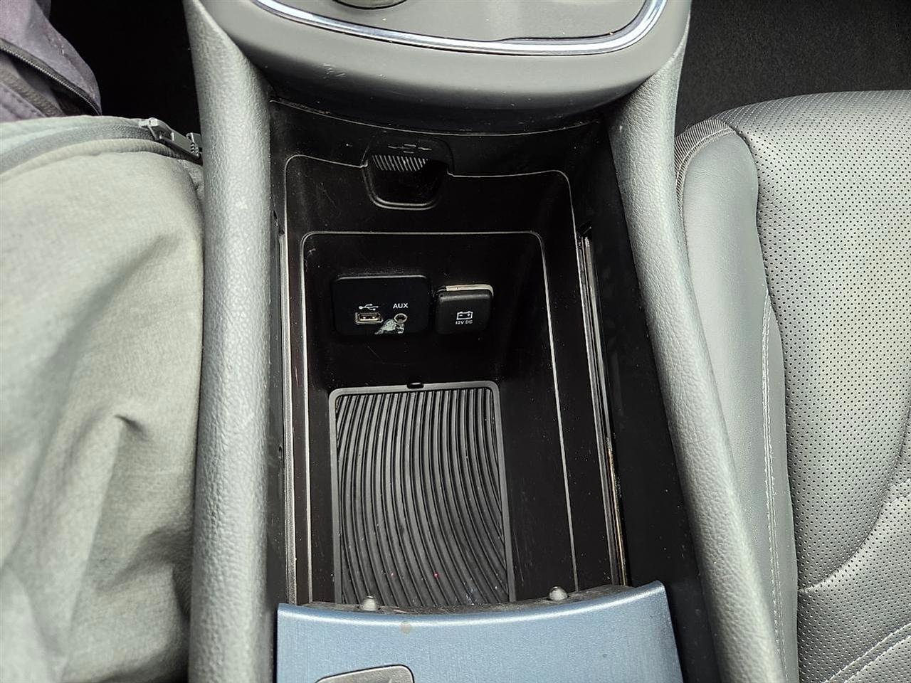 Chrysler 200 S AWD 2015