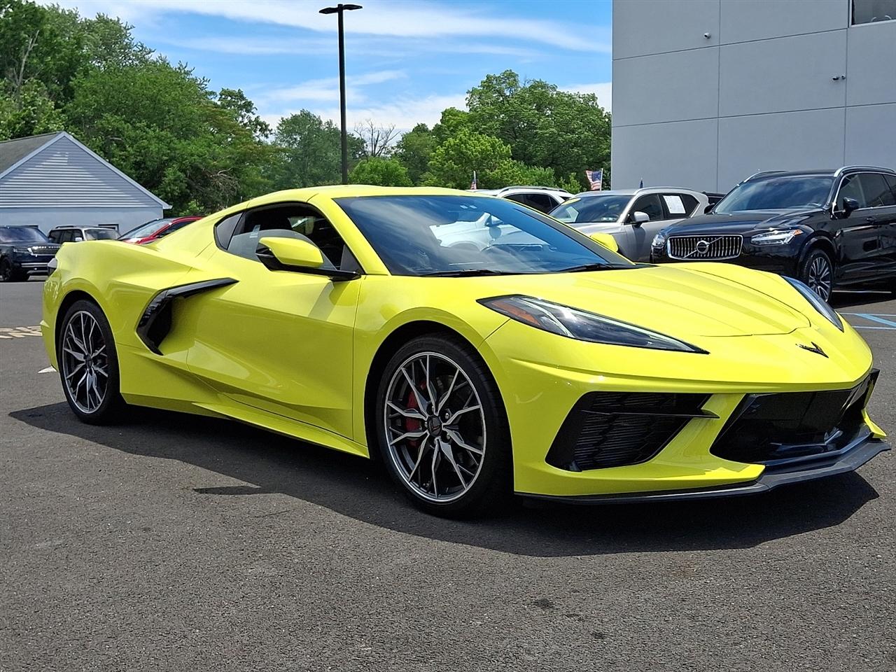 Chevrolet Corvette 2dr Stingray Cpe w/2LT 2023