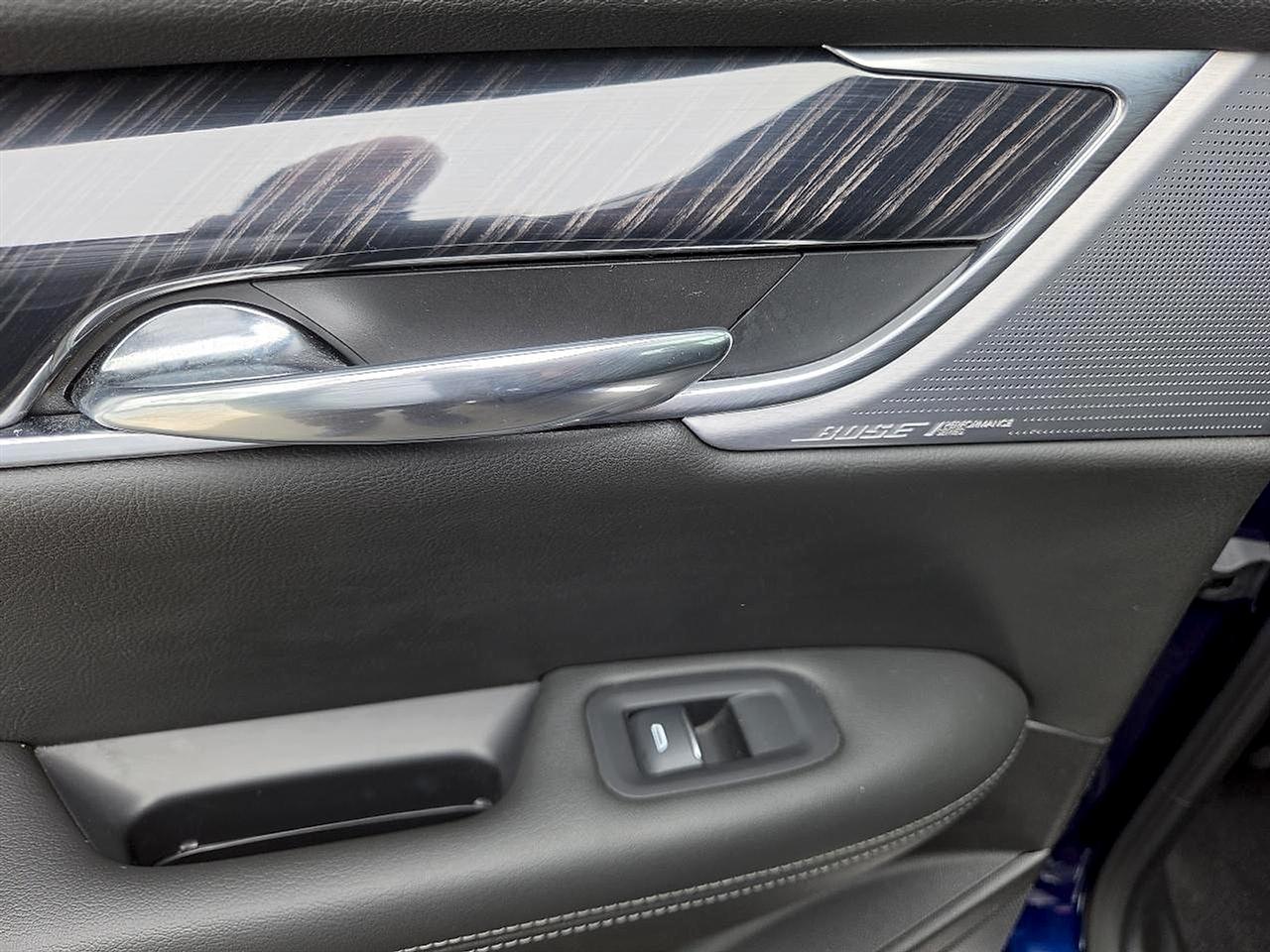 Cadillac XT6 FWD 4dr Premium Luxury 2024