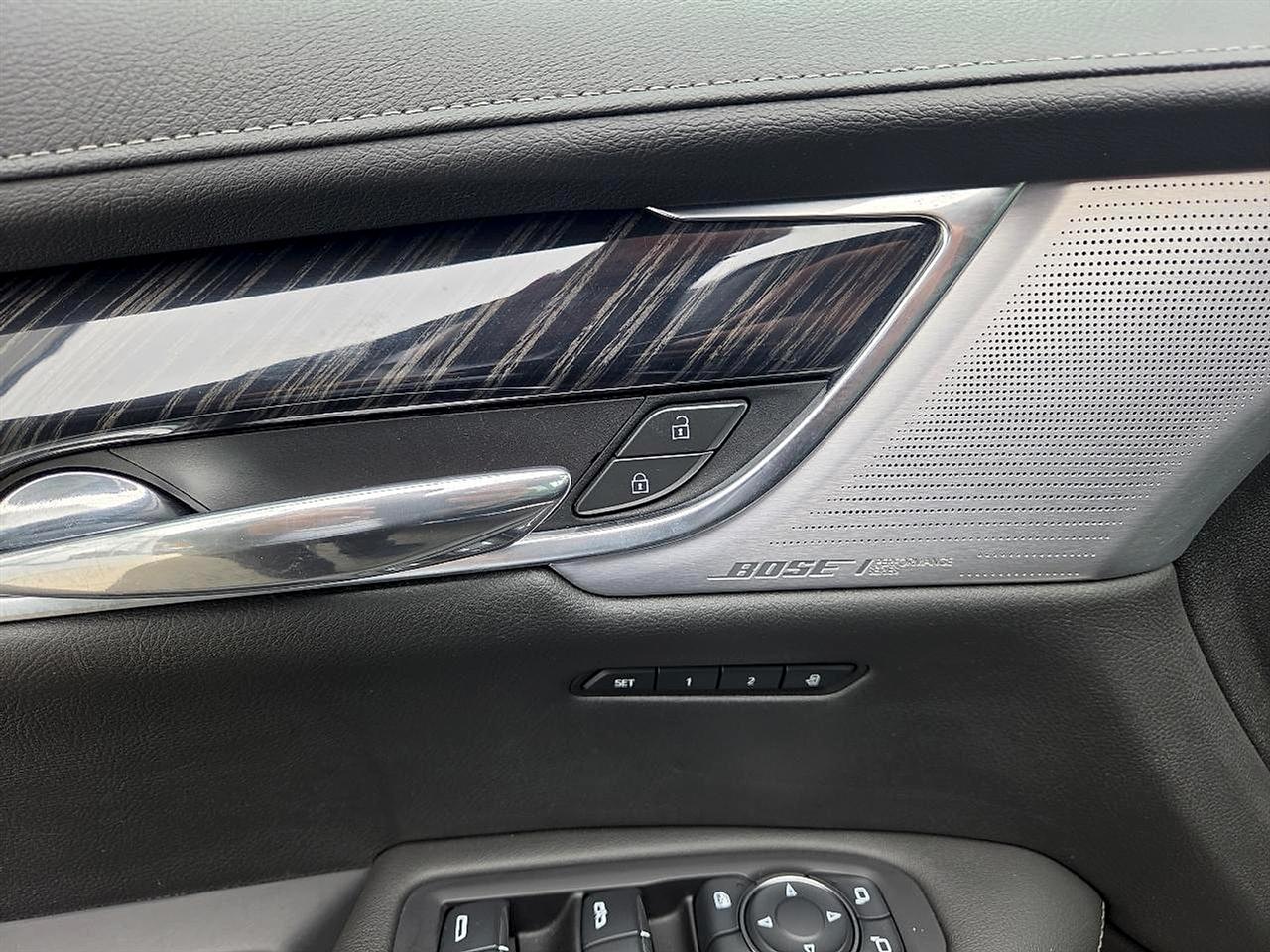 Cadillac XT6 FWD 4dr Premium Luxury 2024