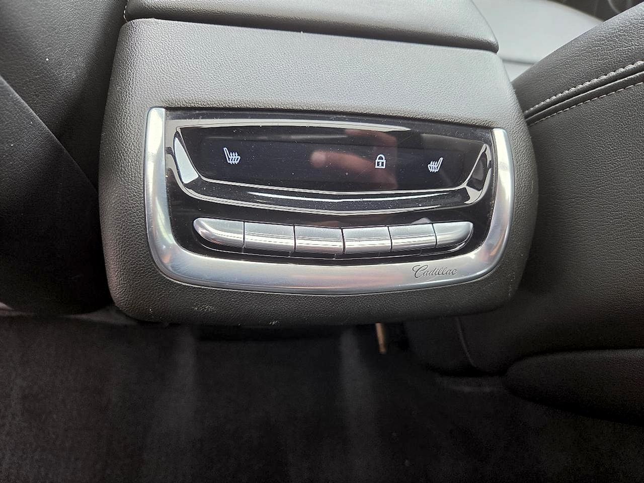 Cadillac XT6 FWD 4dr Premium Luxury 2024