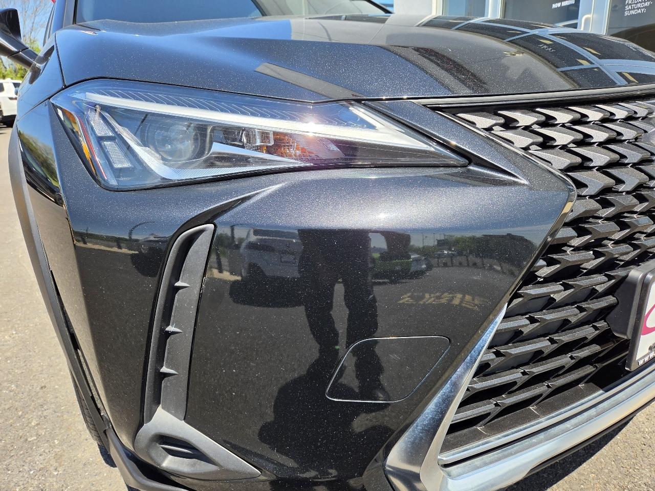 Lexus UX UX 200 FWD 2022