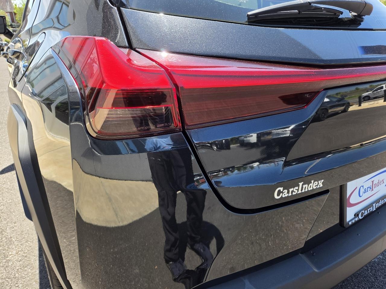 Lexus UX UX 200 FWD 2022