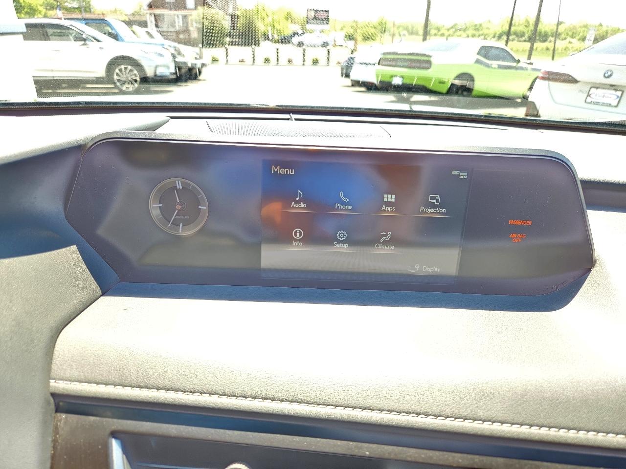 Lexus UX UX 200 FWD 2022