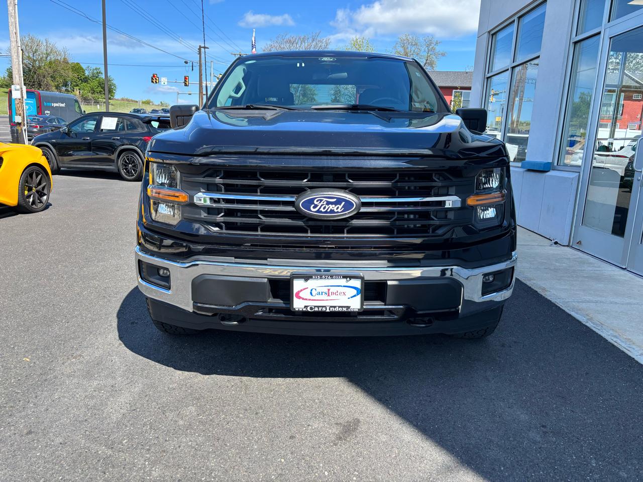 Ford F-150 XLT 4WD SuperCrew 5.5' Box 2025