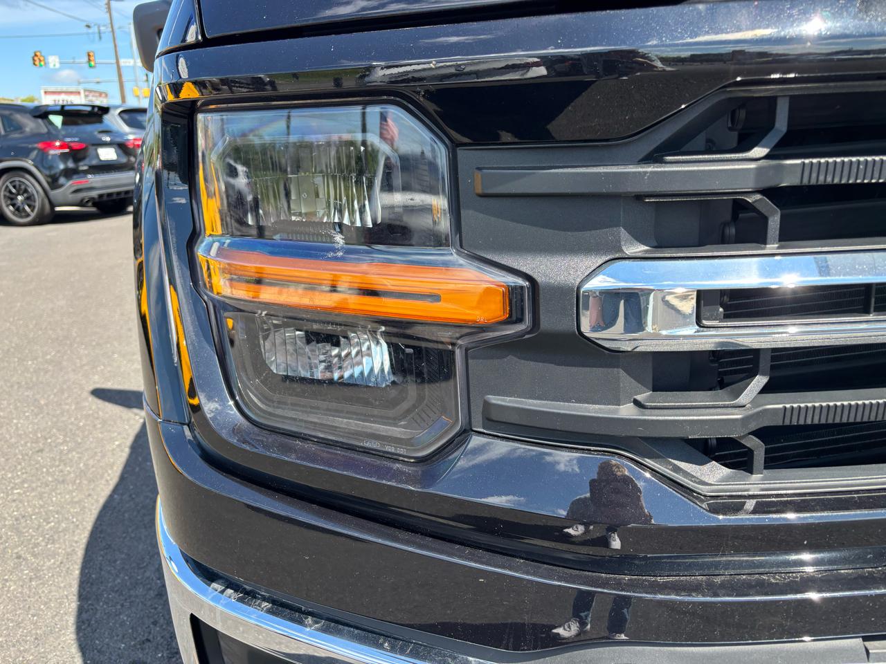 Ford F-150 XLT 4WD SuperCrew 5.5' Box 2025