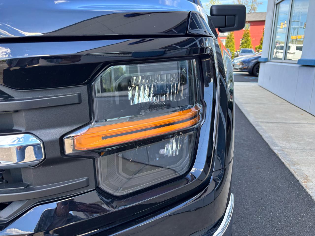 Ford F-150 XLT 4WD SuperCrew 5.5' Box 2025