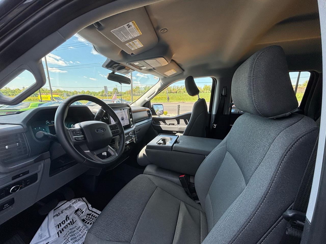Ford F-150 XLT 4WD SuperCrew 5.5' Box 2025