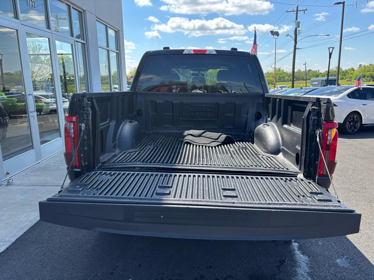 Ford F-150 XLT 4WD SuperCrew 5.5' Box 2025