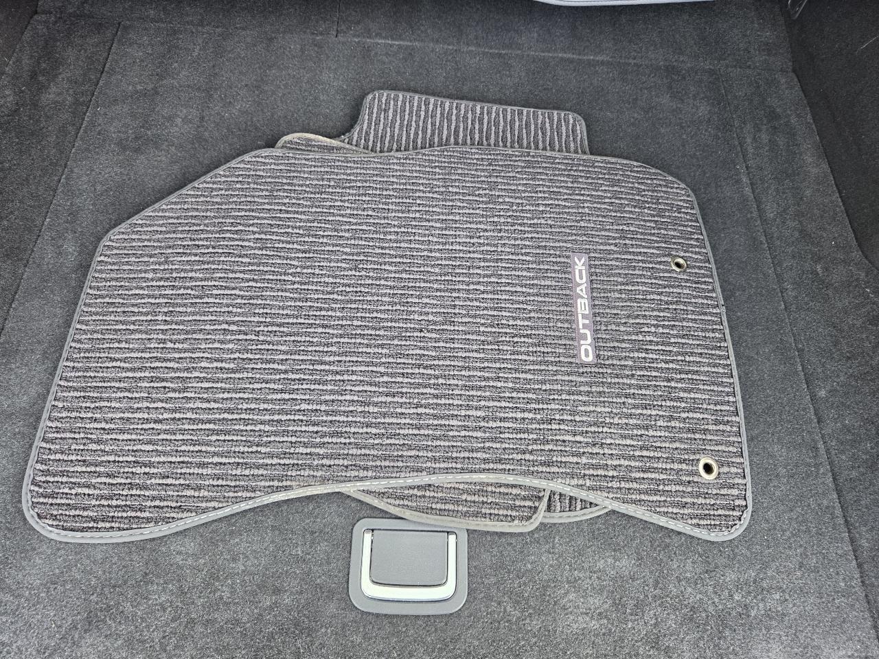 Subaru Outback 2.5i Premium 2018