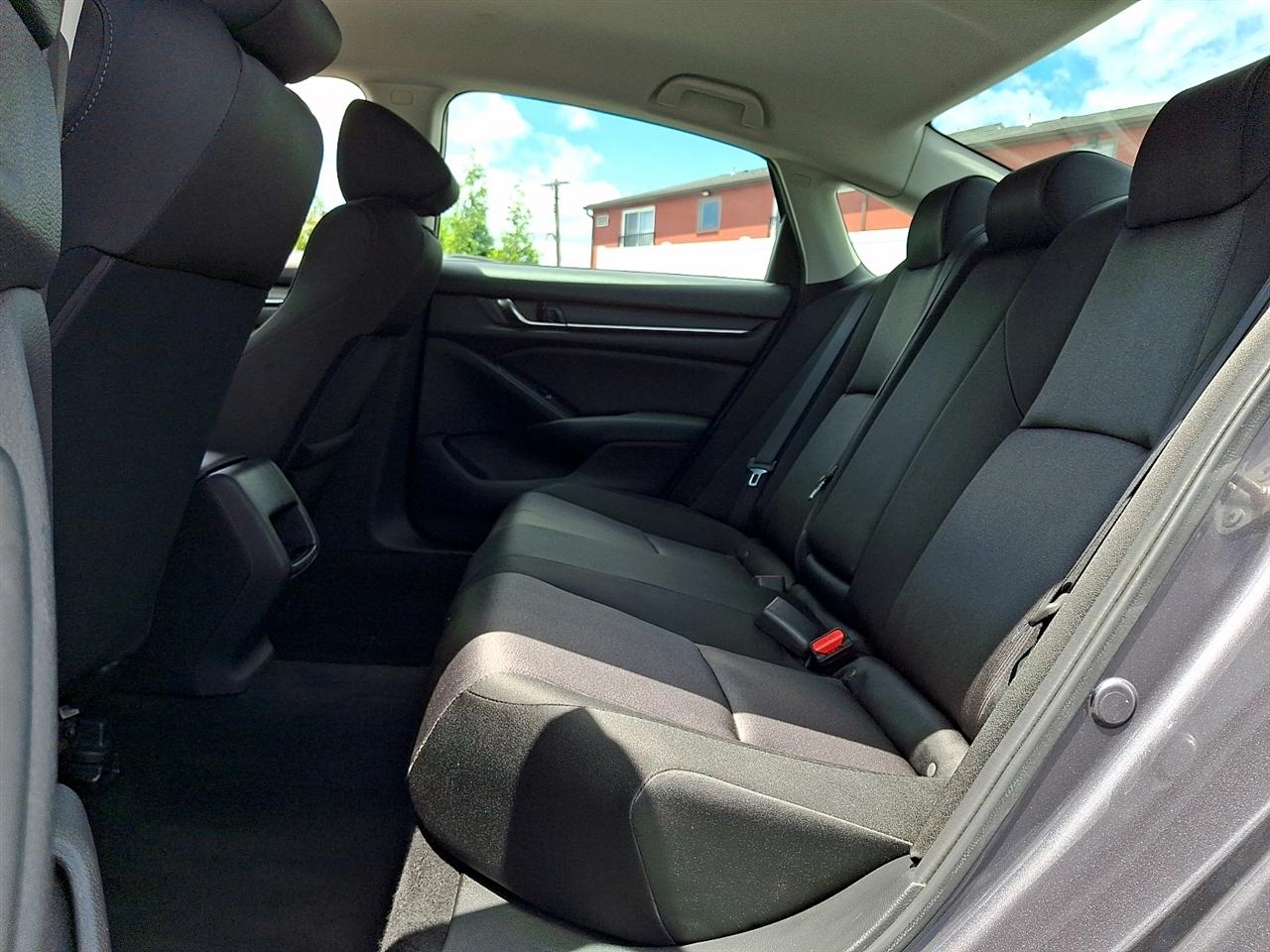 Honda Accord Sedan LX 1.5T CVT 2019