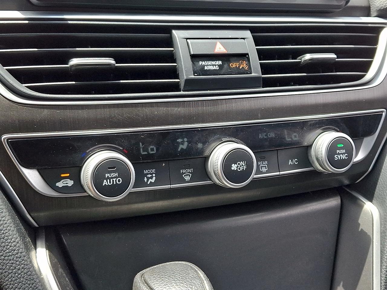 Honda Accord Sedan LX 1.5T CVT 2019