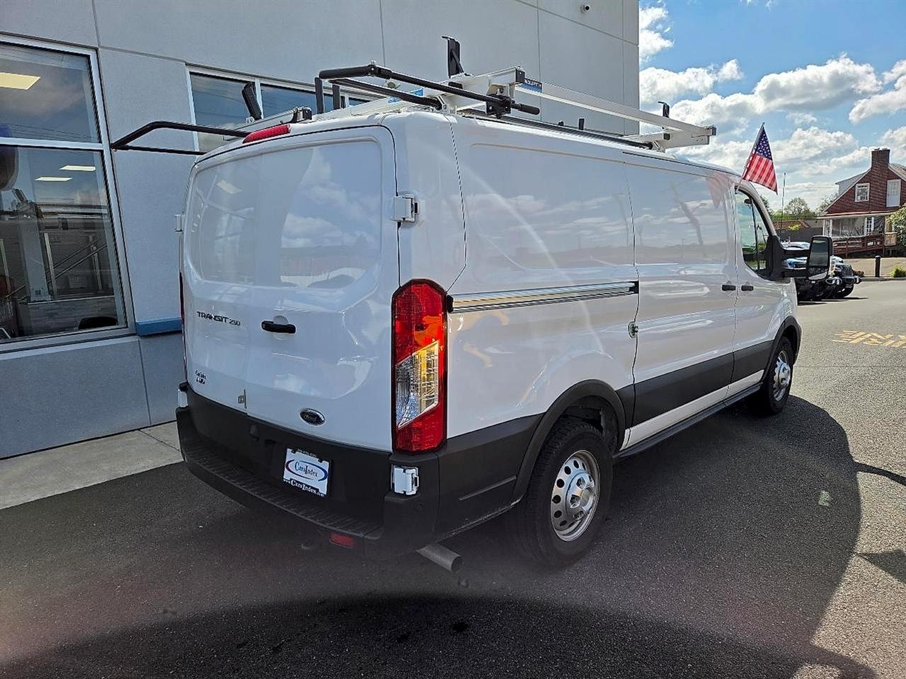 Ford Transit Cargo Van T-250 130" Low Rf 9070 GVWR AWD 2025