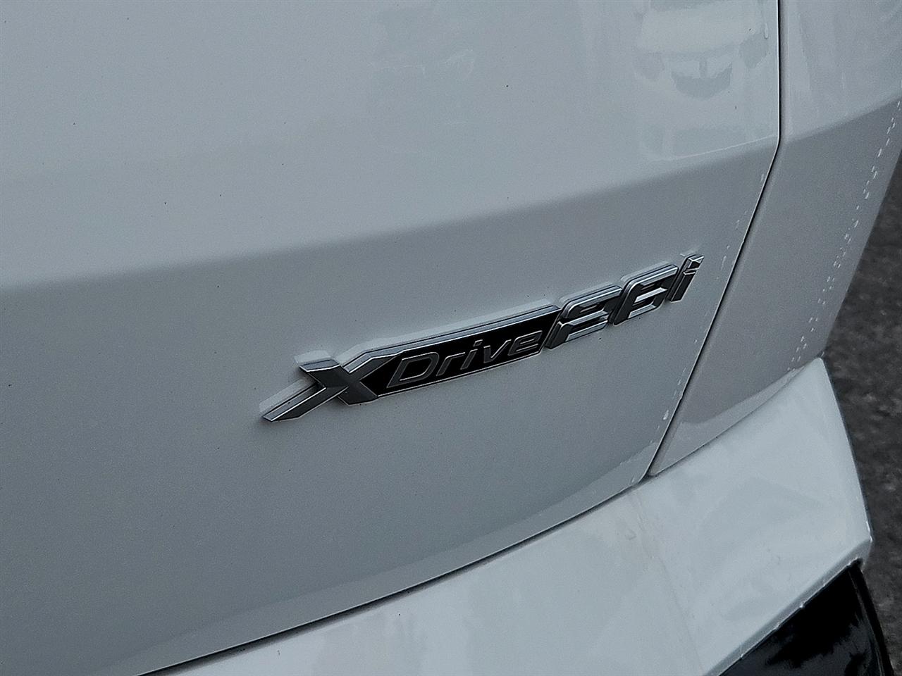 BMW X2 xDrive28i Sports Activity Coupe 2025